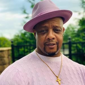 Meet your Posher, Julius